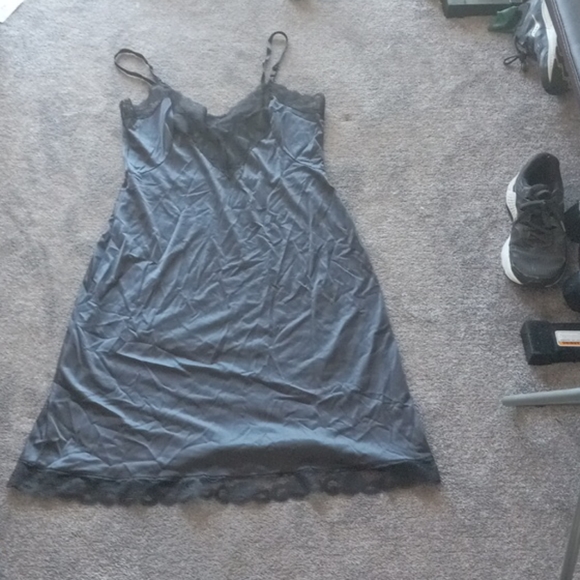 Vintage nightie - Picture 1 of 6